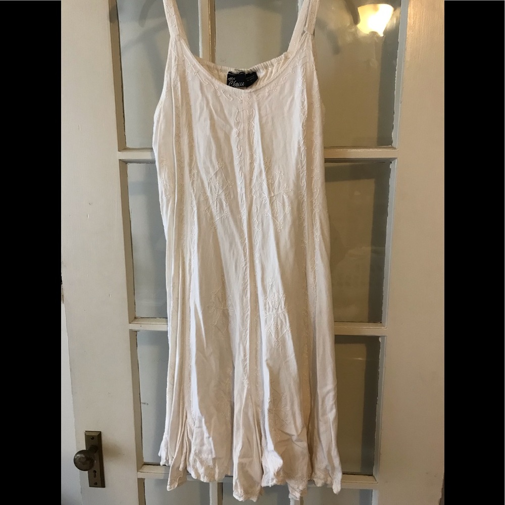 Cute cream sun dress size L